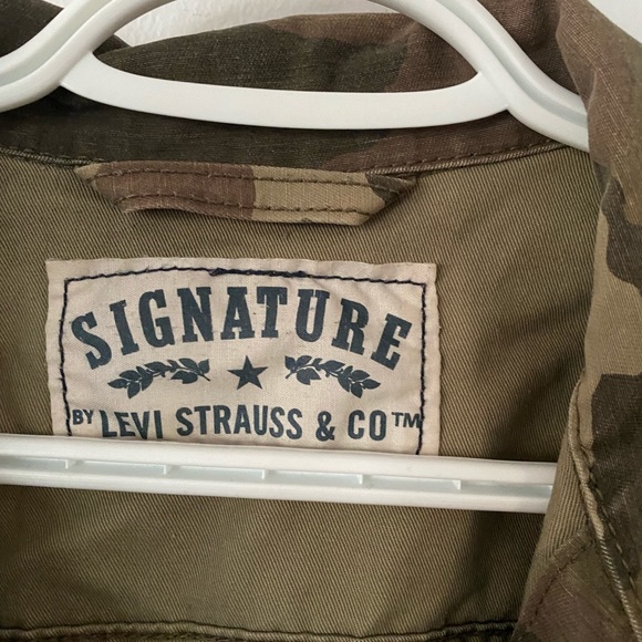 Levi cargo Jean jack size medium - Picture 2 of 4